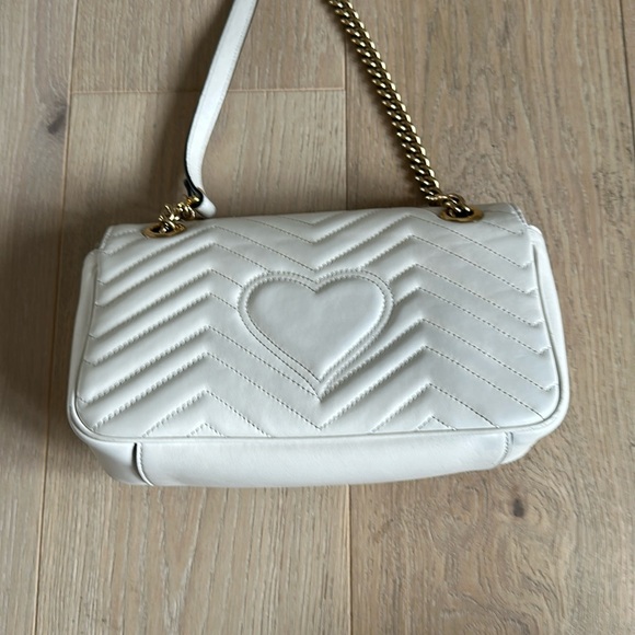 Gucci medium marmont bag - Picture 4 of 17